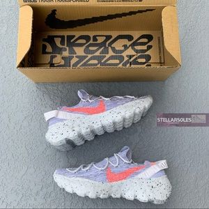 NIB Women Nike Space Hippie 04 White Crimson Shoes